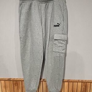 PUMA Men's XL Light Gray Joggers with Cargo Pocket never worn